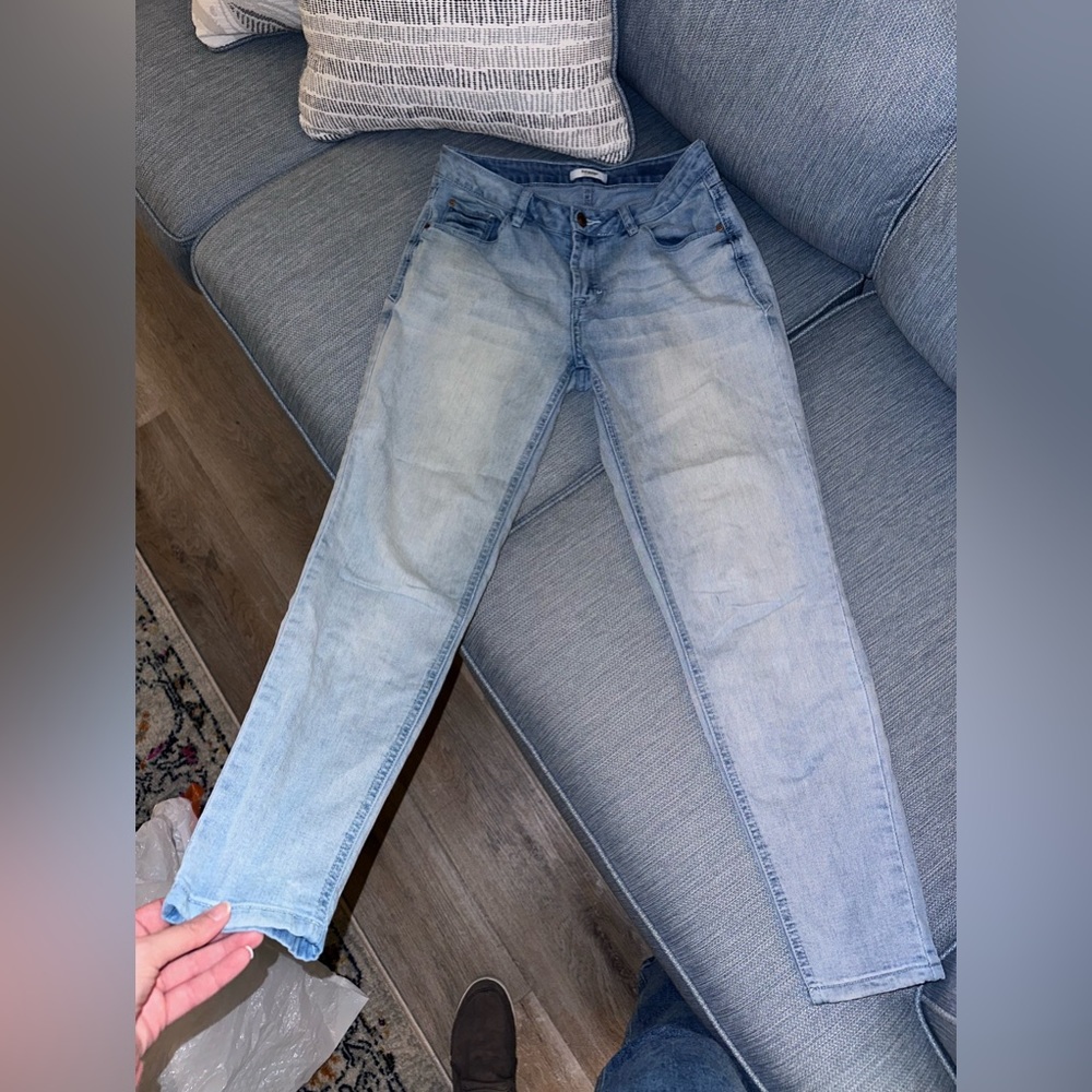 Lightweight jeans